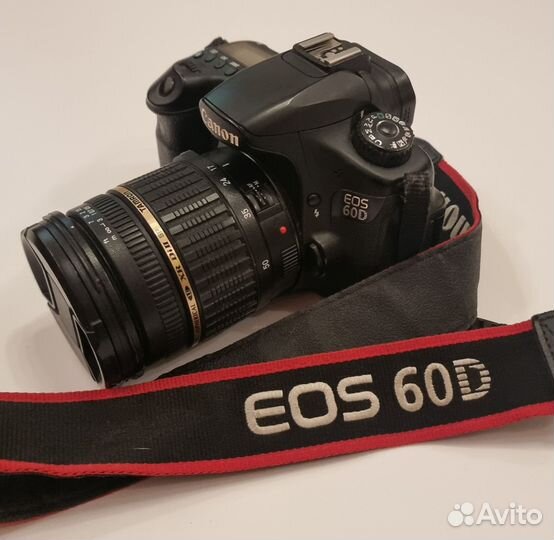 Зеркальный фотоаппарат Canon 60d