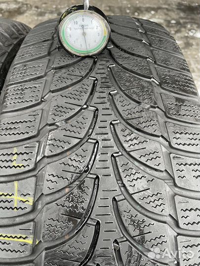 Bridgestone Blizzak LM-80 Evo 235/65 R17
