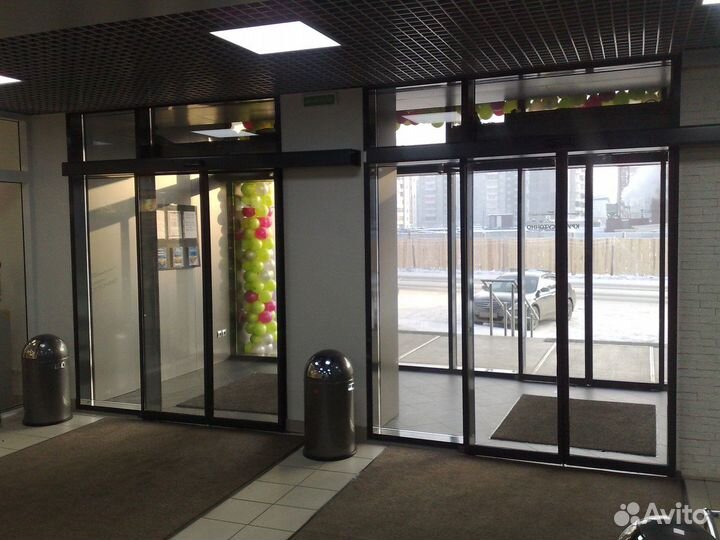 Автоматические двери с монтажом