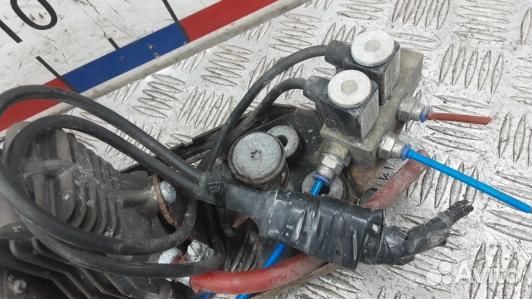 Компрессор пневмоподвески BMW 5 E60/E61 (LDN34QN01