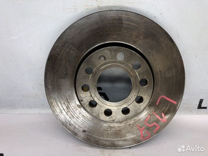 Диск тормозной передний Audi A4 B7 BRE 2.0 TDI