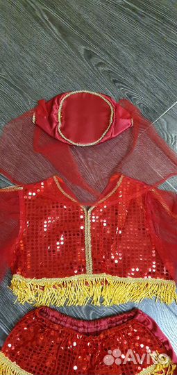 Продам карнавальный костюм восточной принцессы