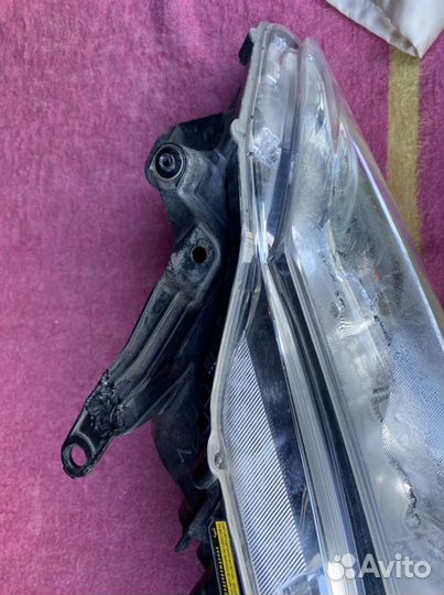 Фара правая на Камри 50 оригинал (ксенон)