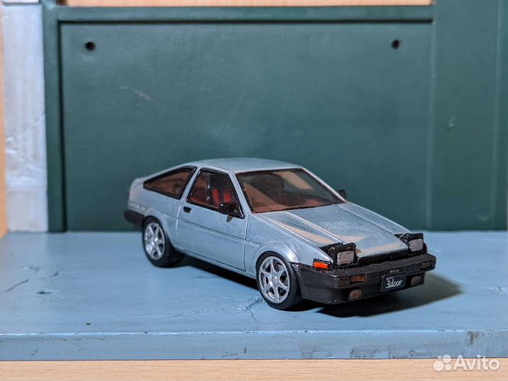 Kyosho 1:43 Toyota AE86 Sprinter Trueno