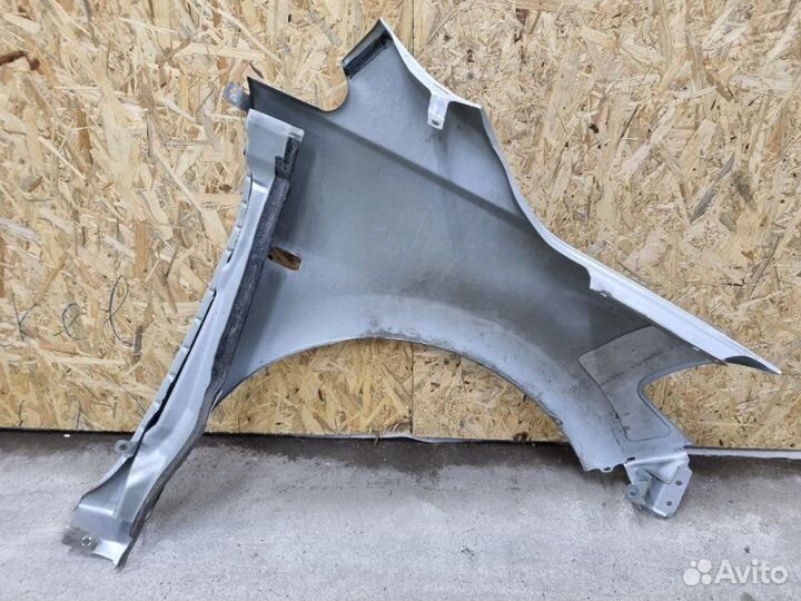 Крыло переднее левое Nissan Tiida C11 С 2007
