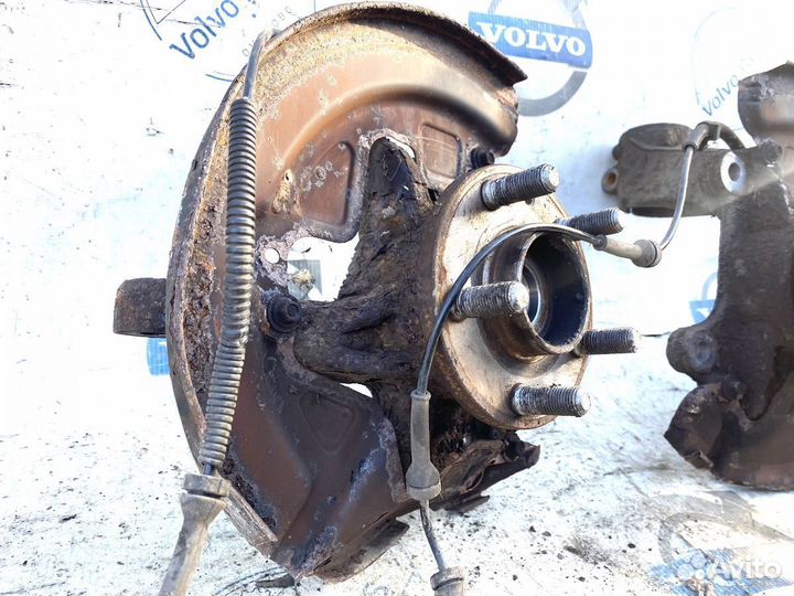 Кулак поворотный передний Land Rover Freelander (L