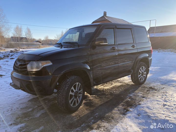 УАЗ Patriot 2.7 МТ, 2017, 132 000 км