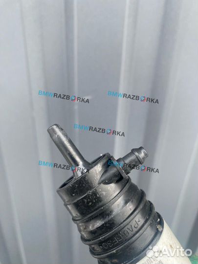 Насос (моторчик) омывателя стекла BMW X5 G05 рест