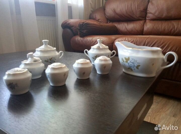 Столовый сервиз на 12 персон Рижский фарфор