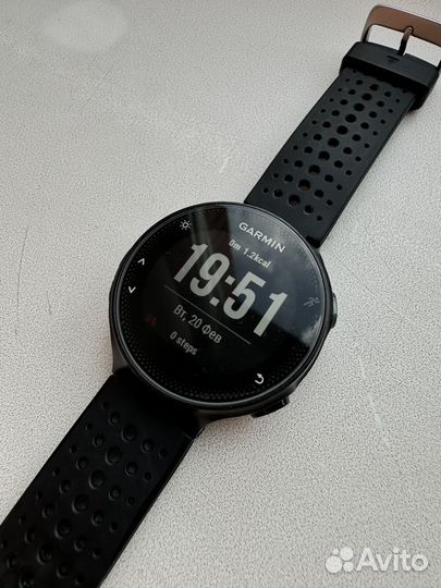 Часы garmin forerunner 235