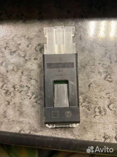 Фонарь подсветки для ног Volkswagen Tiguan