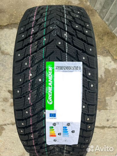 Grenlander Icedefensor Stud II 315/35 R20 106T