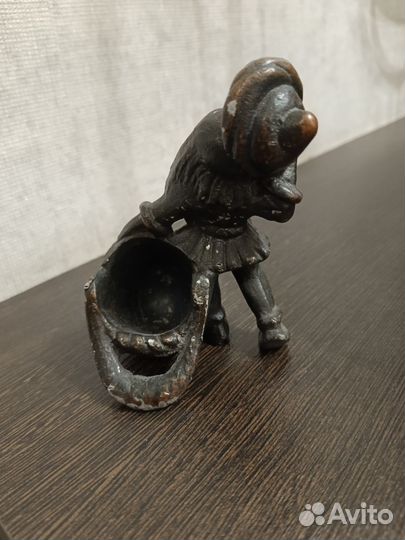 Гном статуэтка