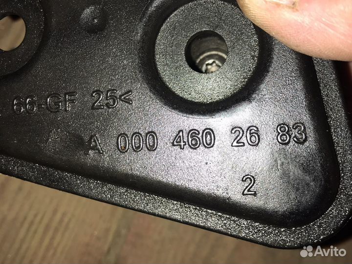 Бочек гура Мерседес гл 164 273 мотор