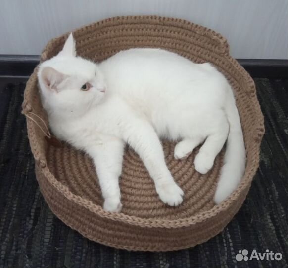 Лежанка для питомцев из натурального джута