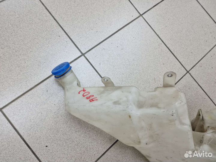 Бачок омывателя стекла Audi A8 D2 4D0955451B