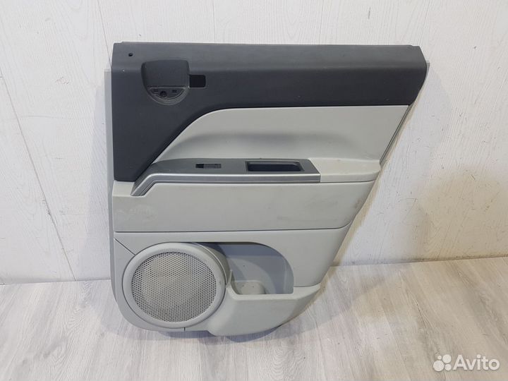 Обшивка двери задняя правая Jeep Patriot MK74 2007