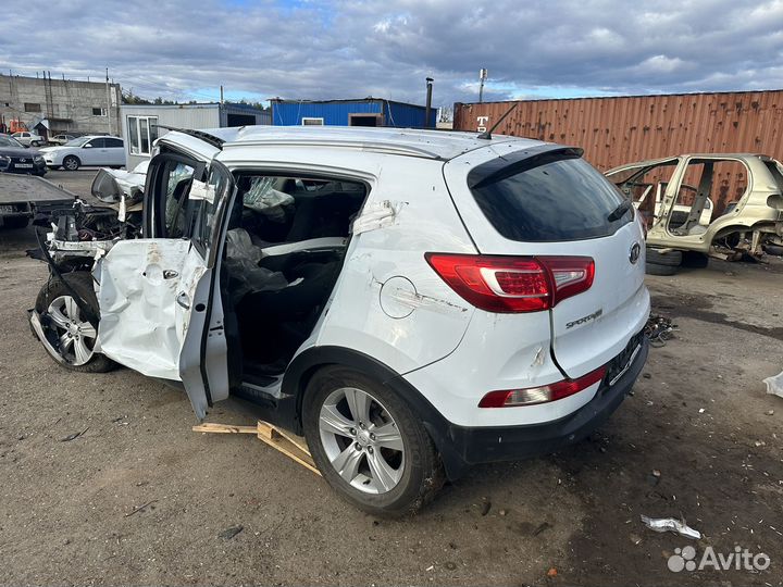 Kia Sportage 3 G4KD в разборе по частям