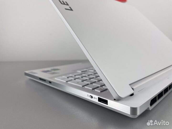 Lenovo Legion Slim 7 2024 i9-14900HX RTX4070/4060