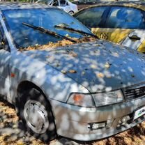 Mitsubishi Lancer 1.3 MT, 2000, битый, 180 000 км, с пробегом, цена 100 000 руб.