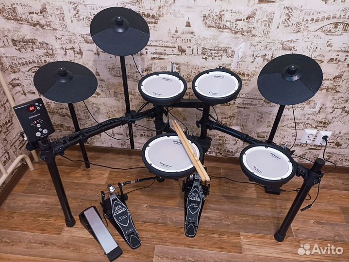 Электронные ударные Roland TD-1DMK