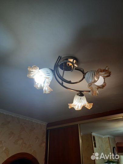 Люстра потолочная бу
