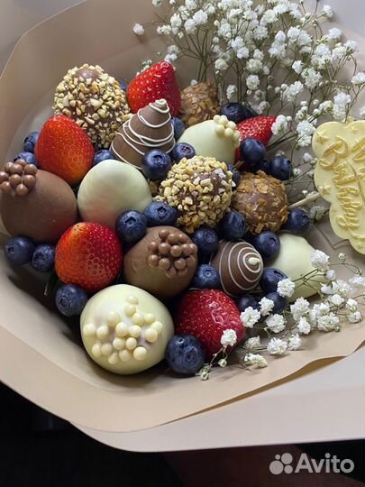 Букет из клубники в шоколаде