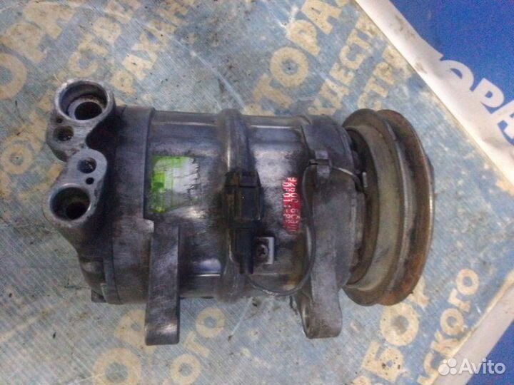 Компрессор кондиционера Nissan Serena универсал