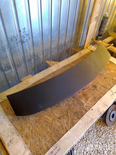 Спойлер крышки багажника Ford Focus 2 +