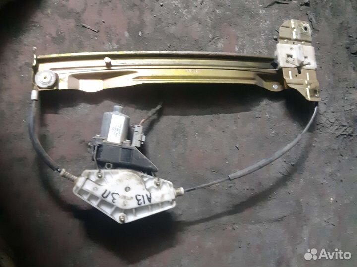Стеклоподьемник задний Chery Bonus A13