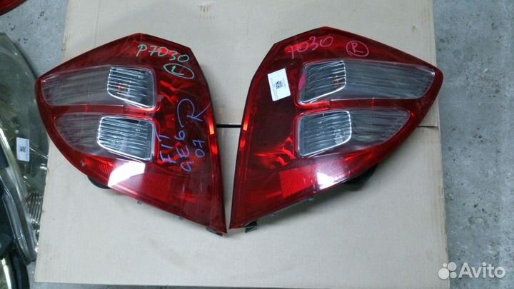 Стоп сигнал хонда фит GE6 2007г