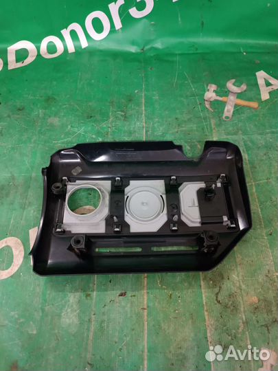 Крышка двигателя Volkswagen 2 вида