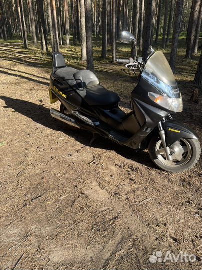 Suzuki skywave 400