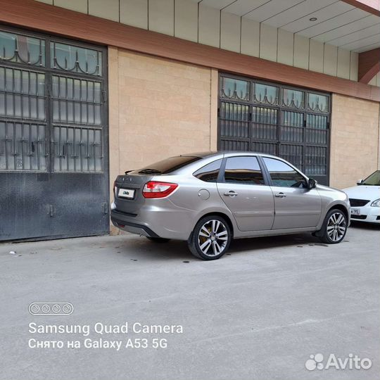 LADA Granta 1.6 МТ, 2019, 73 000 км