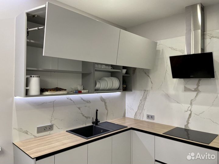 Кухни на заказ (реальная цена)