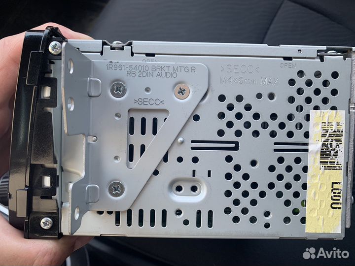 Штатная магнитола на Hyundai Solaris