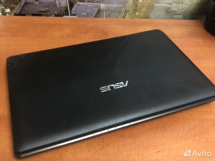 Ноутбук asus k52j