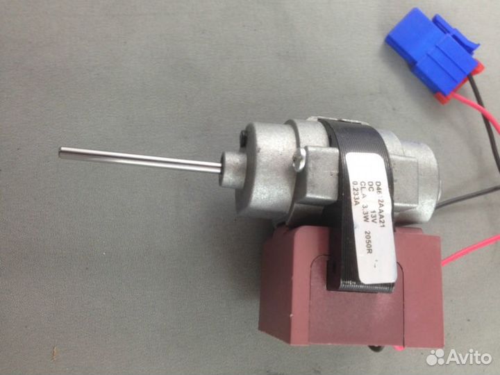 Двигатель вентилятора D4612AAA21