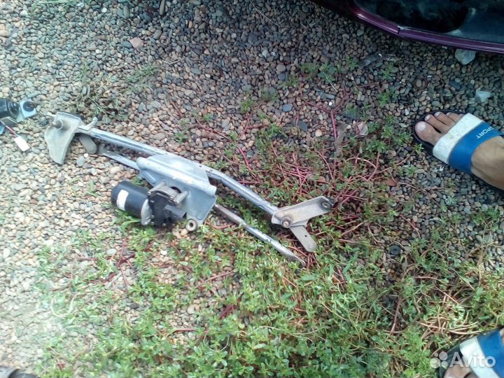 Моторчик стеклоочистителя на Чери Тиго