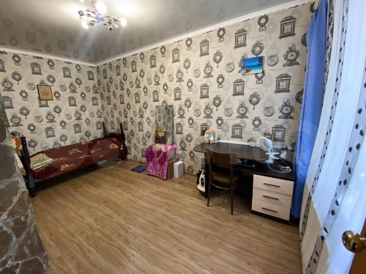 Дом 40 м² на участке 3 сот.