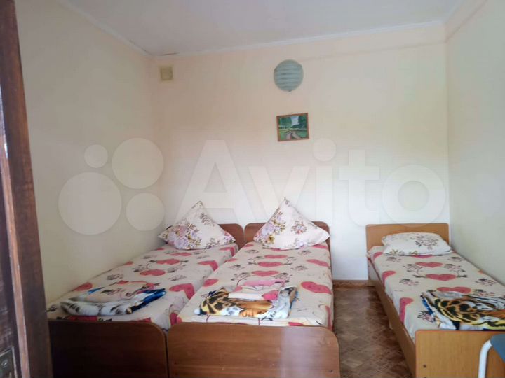 Комната 10 м², 1/2 эт.