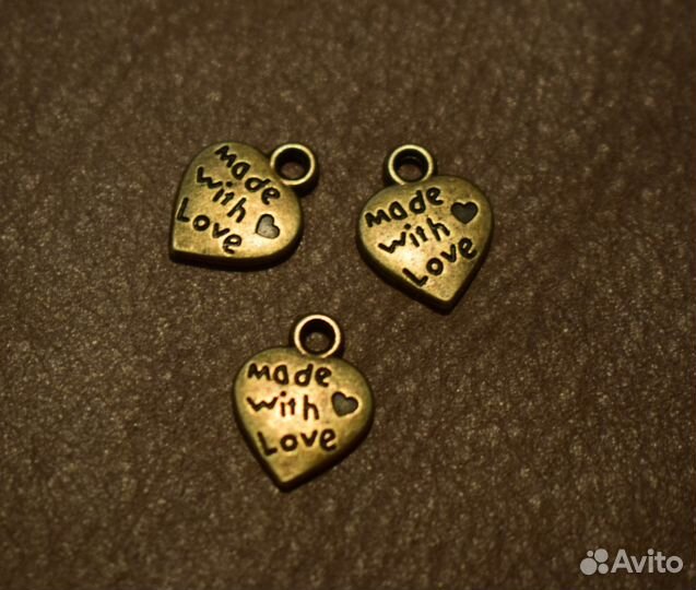 Подвеска Сделано с любовью, бронза
