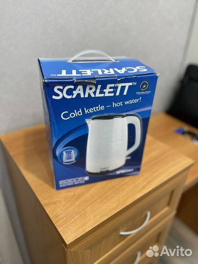 Электрический чайник scarlett