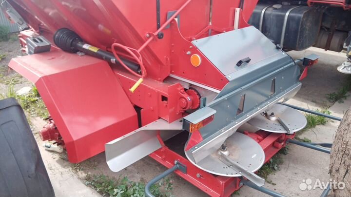 Разбрасыватель удобрений Unia RCW-5500, 2022