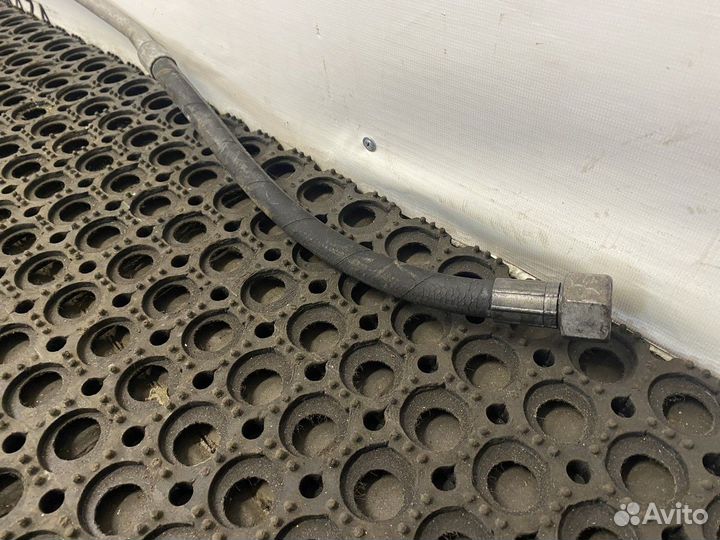 Трубка гура Scania 6-series