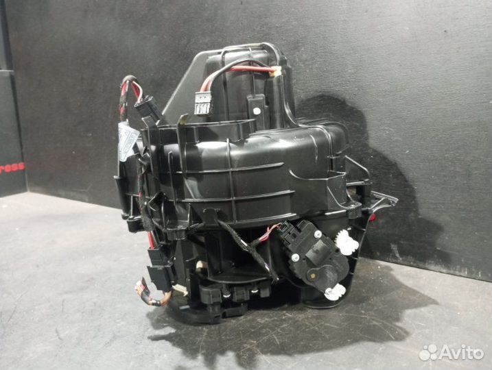 Мотор отопителя Bmw 5 F10 N20B20B 2012