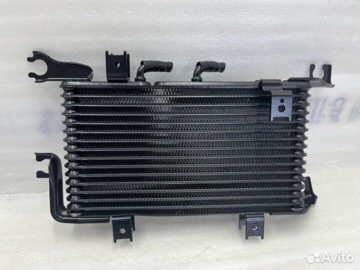 Радиатор масляный Toyota Land Cruiser 200