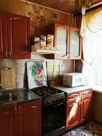 2-к. квартира, 42 м², 3/5 эт.