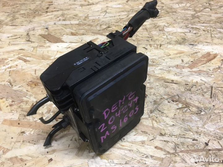 Блок abs Mercedes-Benz W204