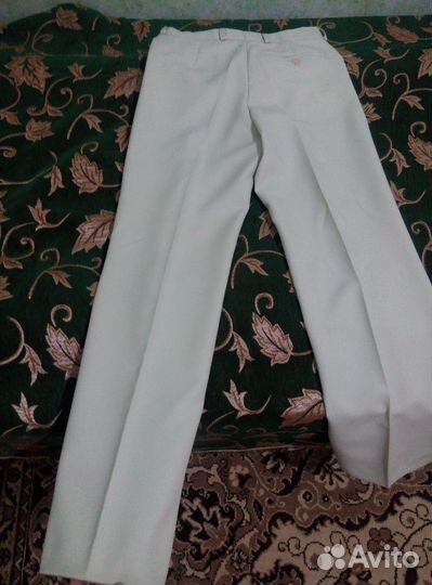 Мужской костюм